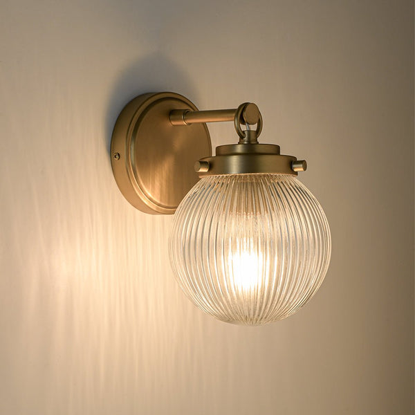 Chandelierias - Glam 1 - Light Ribbed Glass Dew Single Wall Sconce - Chandelier - Brushed Brass -