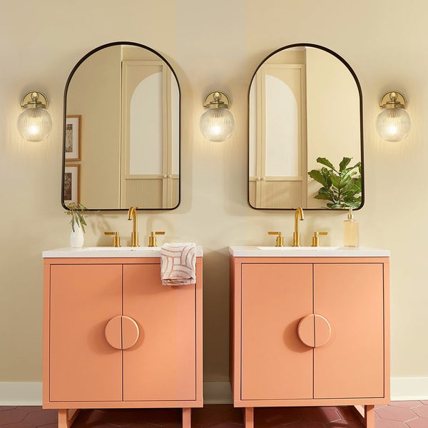 Chandelierias - Glam 1 - Light Ribbed Glass Dew Single Wall Sconce - Chandelier - Brushed Brass -