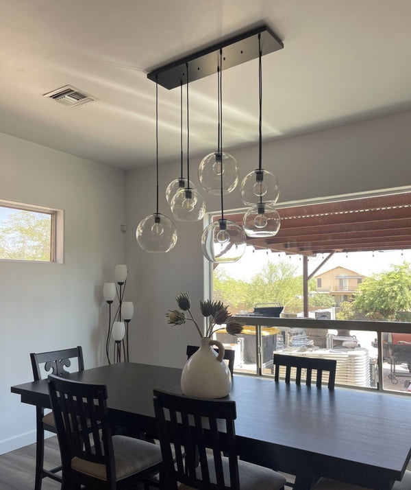 Chandelierias - Modern 7 - Light Sculptural Glass Globe Pendant Chandelier - Chandelier - Black - Clear