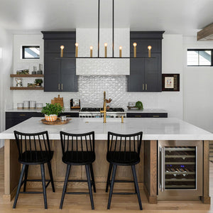 Chandelierias - Modern Farmhouse 7 - Light Uneven Linear Chandelier - Chandeliers - Brass & Black - 